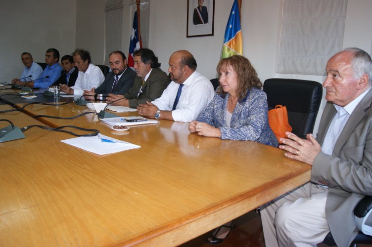 Edificio consistorial recibirá recursos del GORE por más de $1.000 millones para que se reactiven las obras