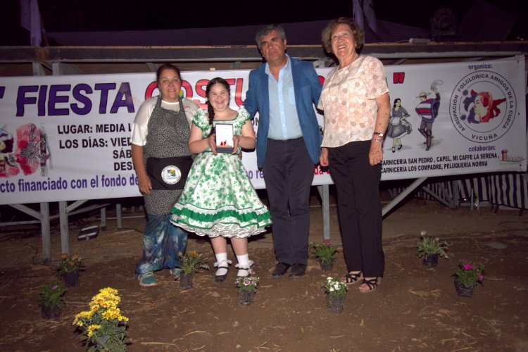 En Vicuña se realiza fiesta costumbrista que rescata la identidad local