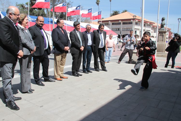 Llaman a la comunidad a postular a los Fondos Concursables del Gobierno Regional este 2017