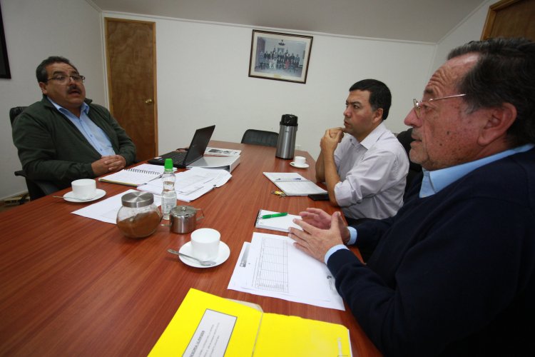 Conforman primera mesa regional para la solución del tratamiento de residuos sólidos