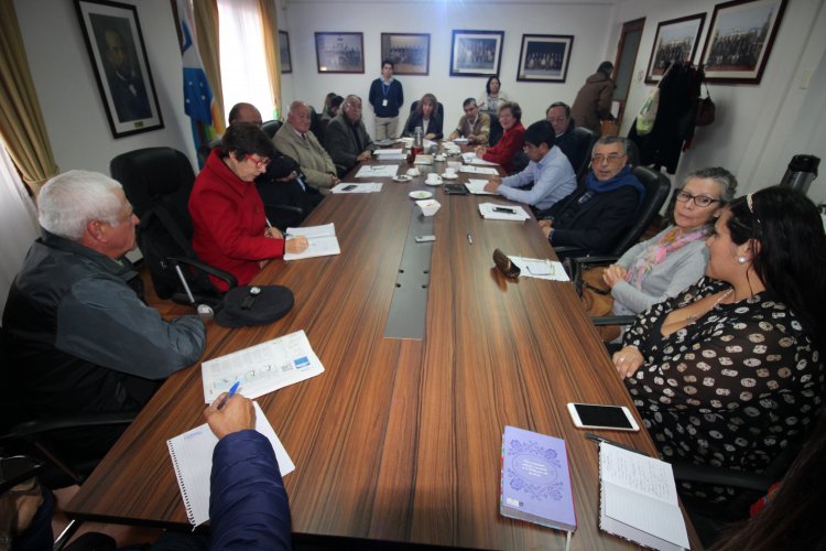 Movimiento ciudadano de Tongoy defiende ante comisión del CORE sus razones para ser comuna