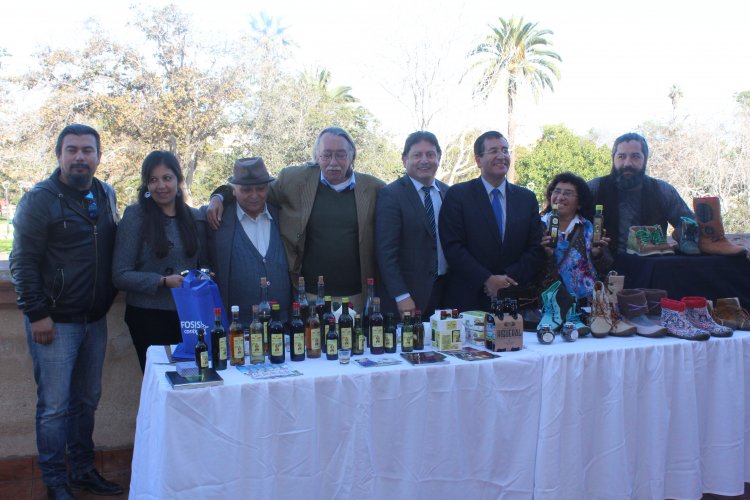 CORE destina $400 millones a programa CREE para emprendedores ejecutado por el FOSIS