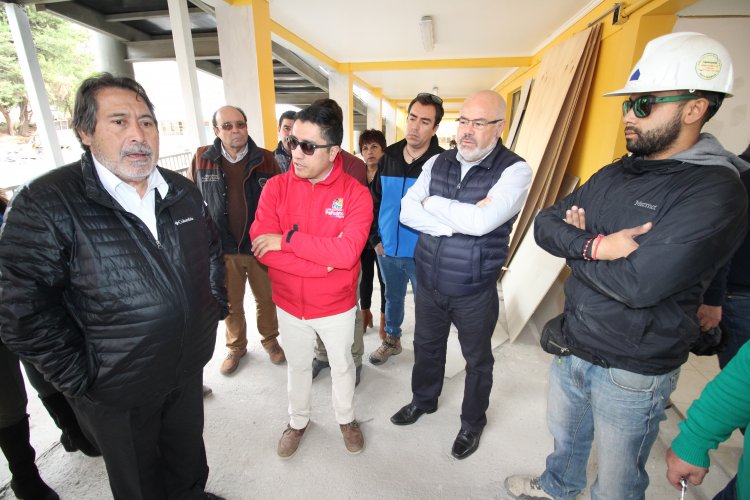 Construcción de la Escuela Básica de Pisco Elqui alcanza un 98% de avance