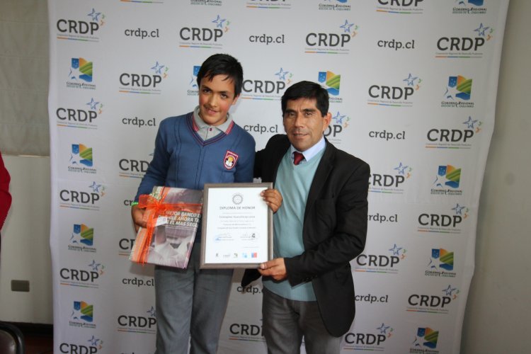 Con microcuento y pintura escolares de la región dan ejemplo de cómo proteger el medio ambiente