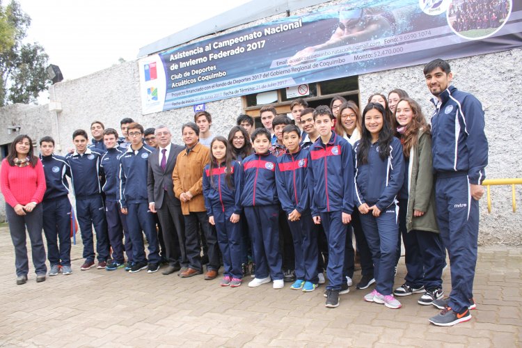 Representantes regionales cosechan resultados positivos en campeonato nacional de natación