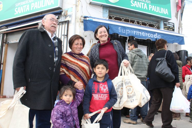 Campaña 3R entrega bolsas reutilizables en tres comunas de la Región de Coquimbo