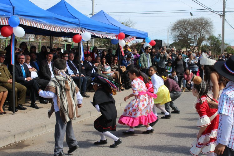 Vecinos de La Serena se anticiparon a la celebración de las Fiesta Patrias