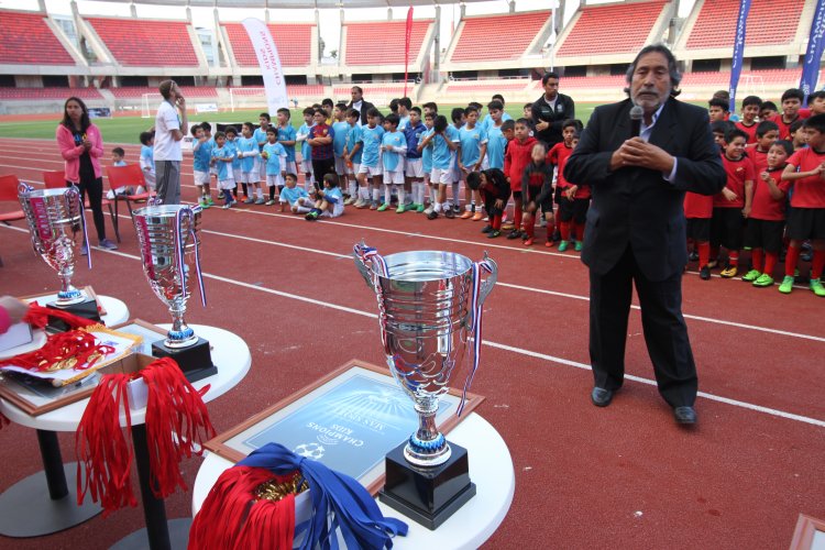 Pequeños futbolistas se aprontan para disputar torneo Champions Kid Junior en La Serena