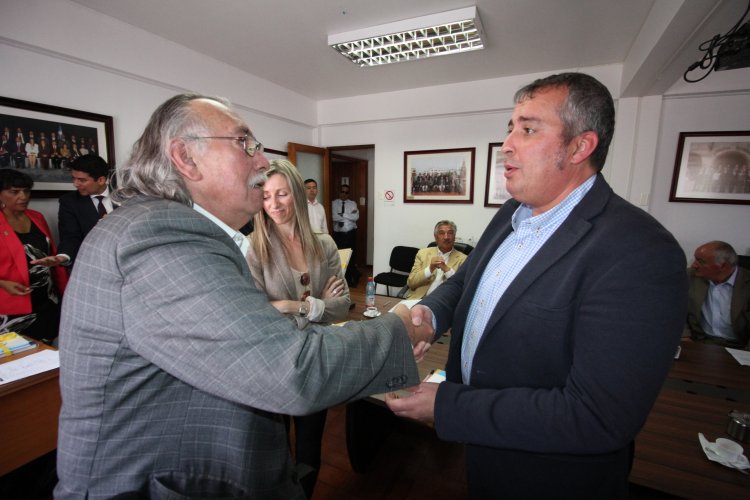 Delegación de empresarios de Murcia se reúnen con el Consejo Regional