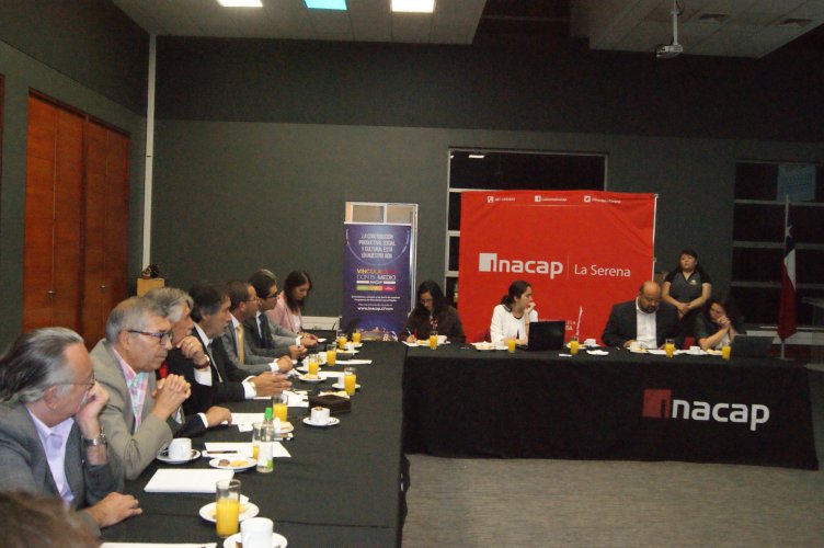 Mesa Regional GORE – Universidades busca instalar nuevo Fondo de Tesis y enfocarse en la innovación y competitividad