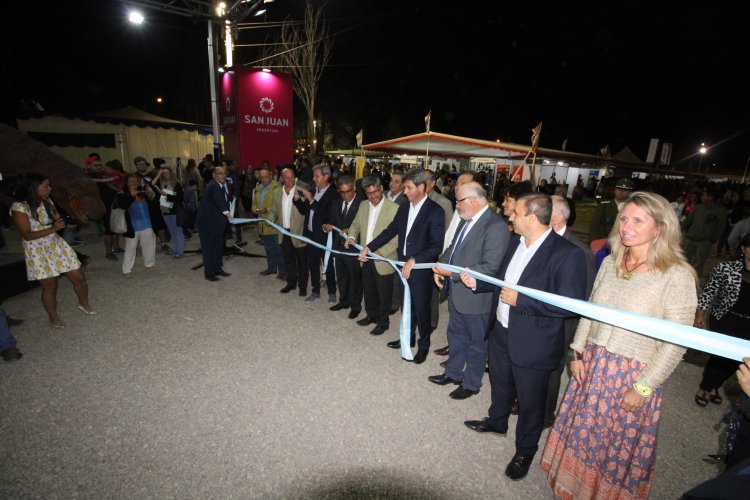 Más de 20.000 personas disfrutaron la noche inaugural de la Expo Región de Coquimbo