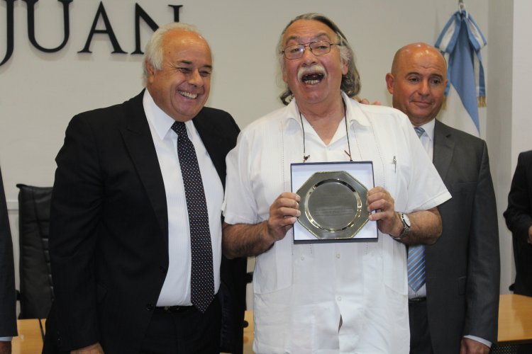 Diputados de San Juan realizan reconocimiento a consejeros regionales