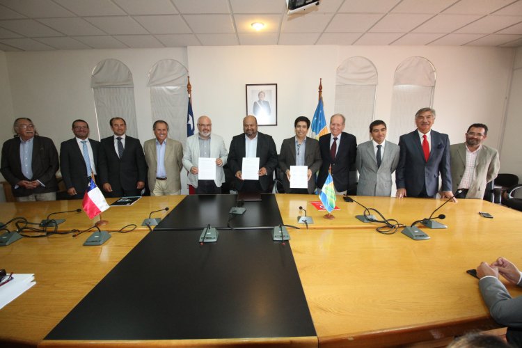 Mesa Universidades - Gobierno Regional será un aporte concreto al proceso de descentralización