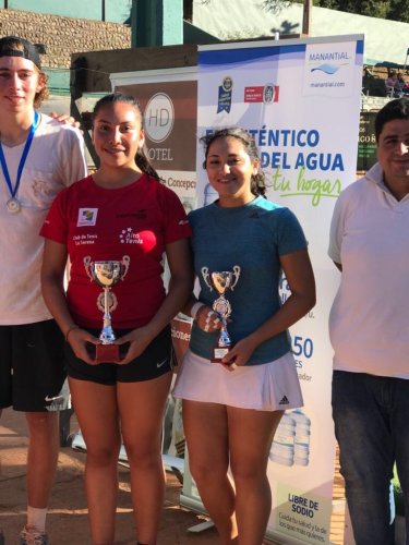 Joven promesa del tenis regional ya suma dos campeonatos este año