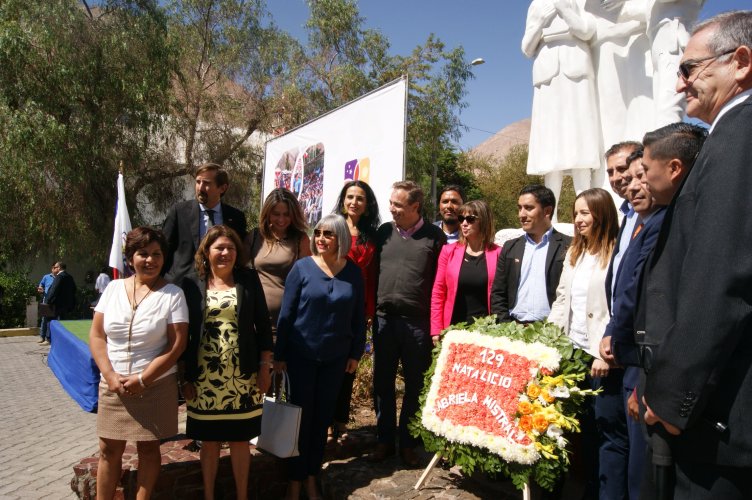 Resaltan legado de Gabriela Mistral y su preocupación por la educacional y por los niños