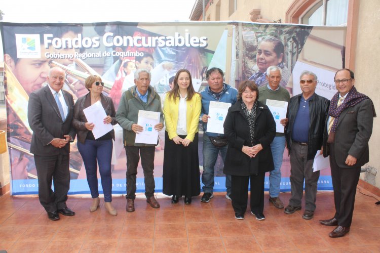 Gobierno Regional entregó cheques por más de $680 millones para la ejecución de proyectos de Seguridad Ciudadana en toda la región