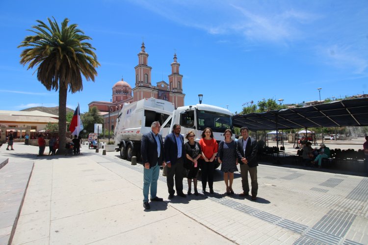 Andacollo recibe modernos camiones para la recolección de residuos domiciliarios