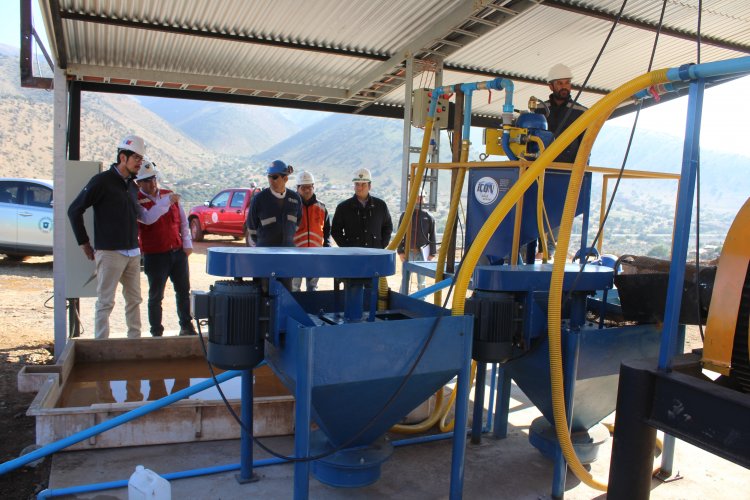 Más de $2.500 millones para fortalecer la productividad y seguridad de la pequeña minería