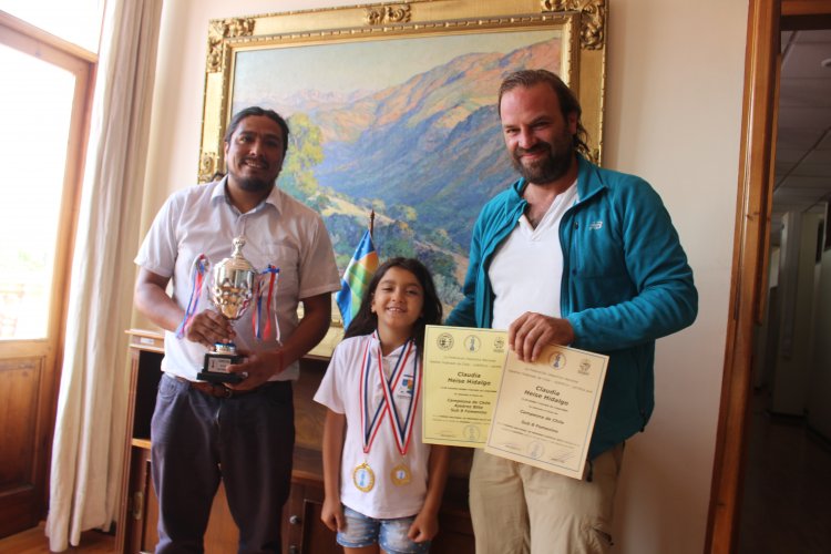 Bicampeona del Torneo Nacional de Ajedrez de menores busca apoyo para próximas competiciones