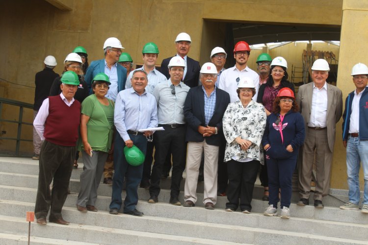 Más de un 90% de avance presentan obras del Polideportivo en Las Compañías