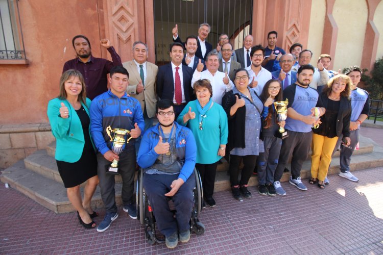 Pesistas de La Serena campeones nacionales agradecen al CORE apoyo con fondos concursables