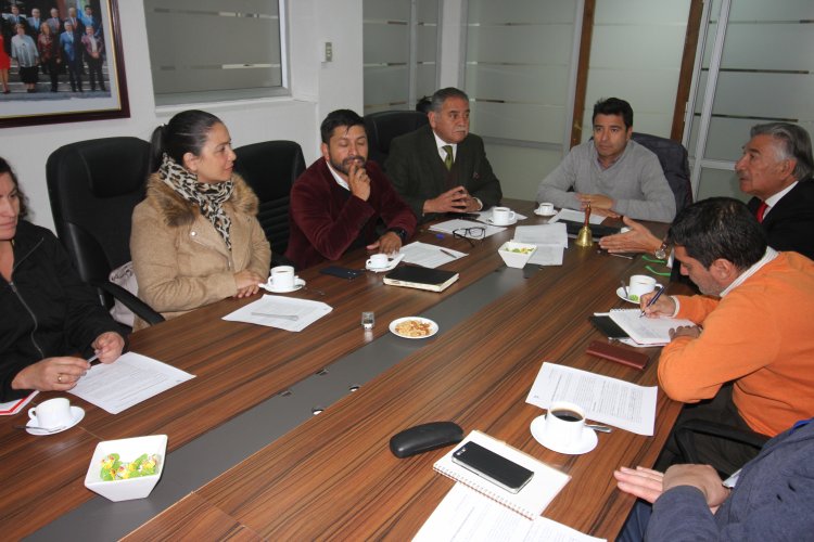 Consejo Regional buscará alternativas para bus de niños con cáncer