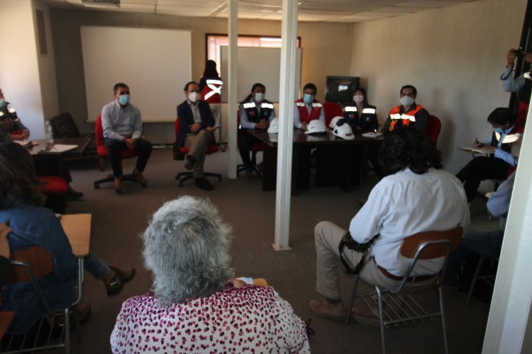 Pequeños mineros de Andacollo llegan a acuerdo para continuar explotando yacimiento de ex minera Dayton