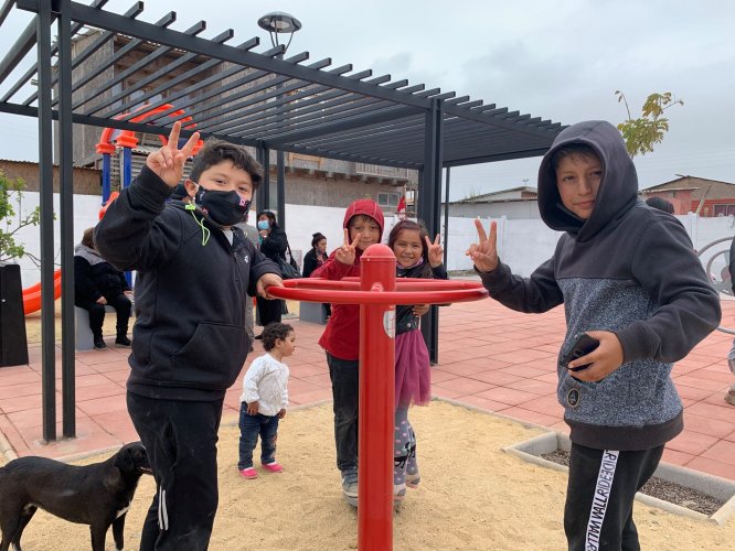 Vecinos de Punta de Choros cuentan con renovada plazoleta