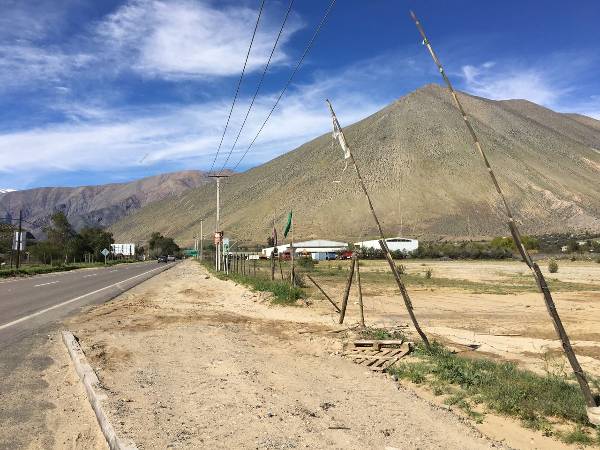 Aprueban nuevos recursos para la construcción del alcantarillado y soluciones sanitarias en El Arenal de Vicuña