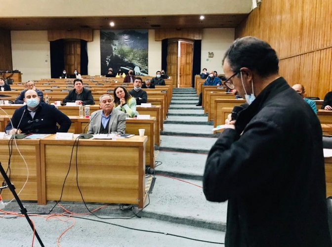 En sesión del CORE: Pacientes de Parkinson solicitaron que las intervenciones médicas para esta enfermedad se mantengan como política pública