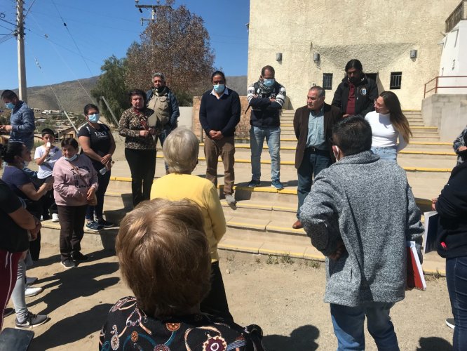 CORE acoge denuncia de vecinos de La Higuera por el robo de cables y se compromete a apoyar la busqueda de soluciones