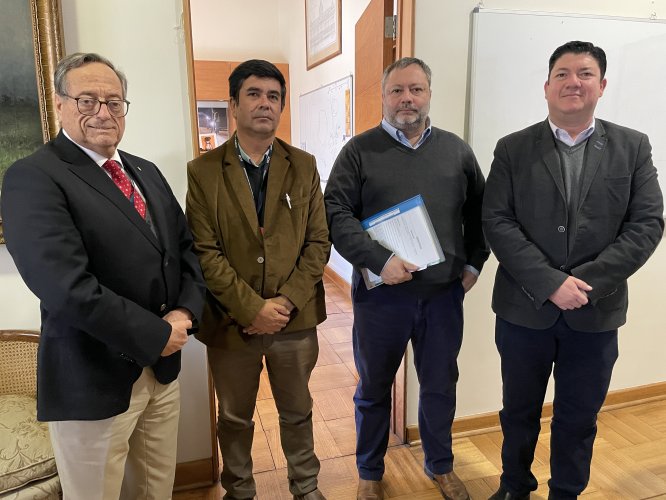 Consejeros gestionan acelerar proyectos de conectividad física y digital