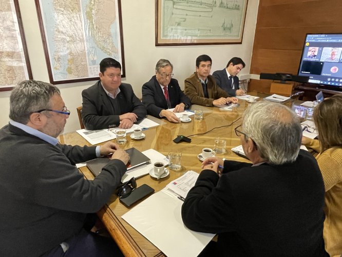 Consejeros gestionan acelerar proyectos de conectividad física y digital