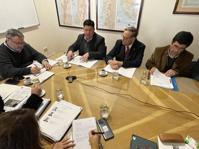 Consejeros gestionan acelerar proyectos de conectividad física y digital