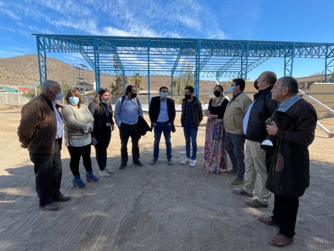 Suplemento por reevaluación excepcional permitirá seguir avanzando en techados para nueve escuelas de Punitaqui