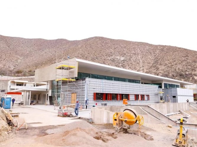 Con recursos adicionales se busca finalizar obras del CESFAM de Carén en Monte Patria