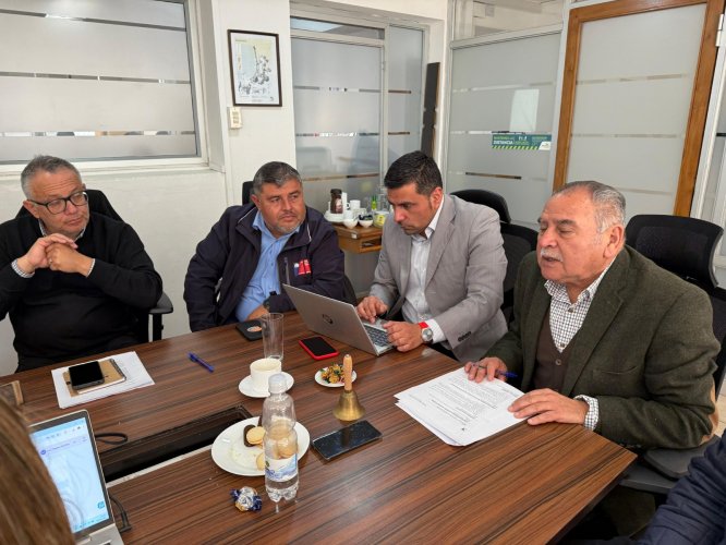 Consejo Regional y ministerio de Deportes se reúnen para analizar la creación de un convenio para dotar con infraestructura deportiva a la región