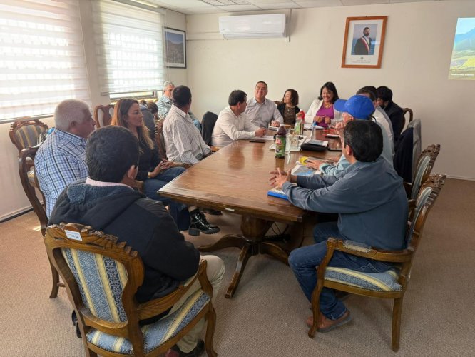 Consejeros trabajan para agilizar importantes proyectos de inversión en Combarbalá