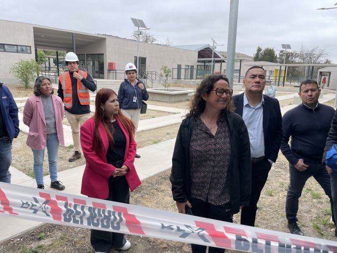 Obras de la Escuela de Barraza entran en su etapa final y autoridades proyectan su entrega para los próximos meses