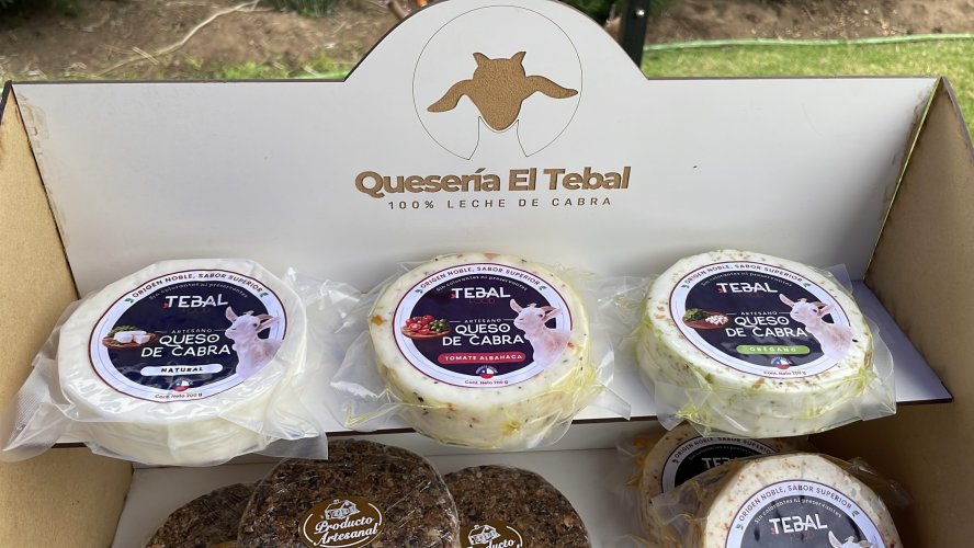 El Tebal apuesta por la innovación y diversifica su oferta de productos premium elaborados con leche de cabra