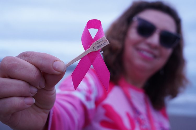 Ocho mujeres sobrevivientes del cáncer de mamas representaron a la región en el Festival Mundial de Remadoras Rosas