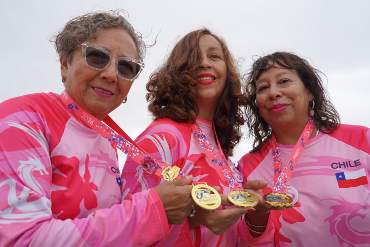 Ocho mujeres sobrevivientes del cáncer de mamas representaron a la región en el Festival Mundial de Remadoras Rosas