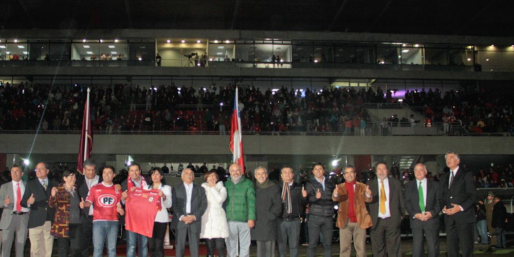 Estadio La Portada vuelve a abrir sus puertas con masivo espectáculo Estadio La Portada vuelve a abrir sus puertas con masivo espectáculo