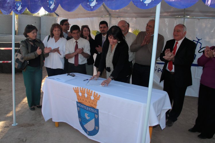 Vecinos de Huana contarán con anhelado sistema de alcantarillado y casetas sanitarias Vecinos de Huana contarán con anhelado sistema de alcantarillado y casetas sanitarias