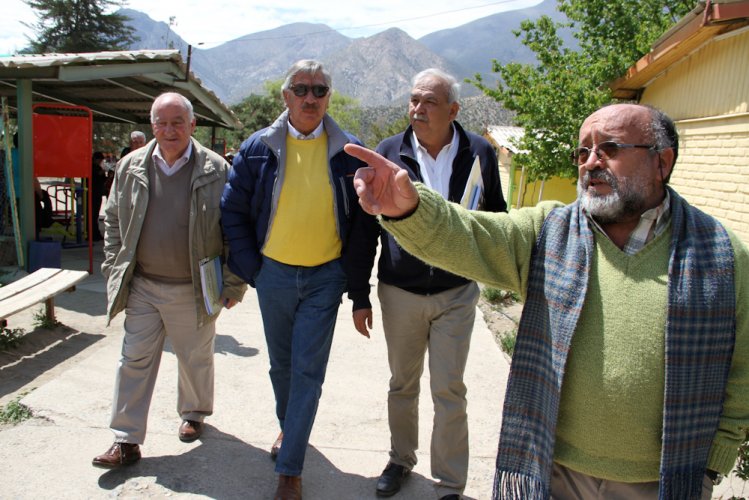Cores de Limarí se comprometieron a aprobar proyectos de reposición de escuelas Los Morales y Tulahuén en Monte Patria Cores de Limarí se comprometieron a aprobar proyectos de reposición de escuelas Los Morales y Tulahuén en Monte Patria