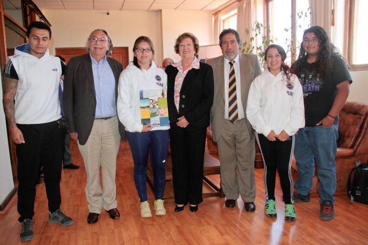 Jóvenes talentos del deporte regional agradecen apoyo del CORE para participar en torneos de alto rendimiento