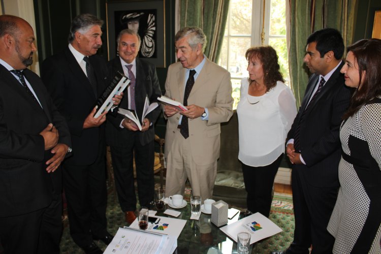 BID reitera su compromiso con el Túnel Agua Negra y busca concretar su financiamiento este año BID reitera su compromiso con el Túnel Agua Negra y busca concretar su financiamiento este año