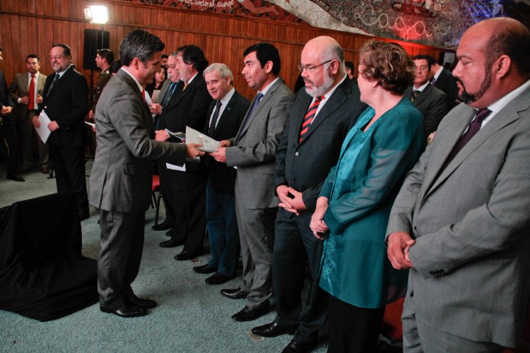 Con distintas miradas consejeros regionales evaluaron la primera cuenta pública del Intendente Claudio Ibáñez Con distintas miradas consejeros regionales evaluaron la primera cuenta pública del Intendente Claudio Ibáñez
