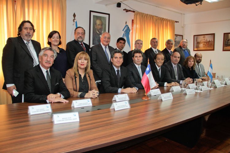 Gobernador Sergio Uñac destaca rol del CORE en materialización de túnel Agua Negra y proyección de Corredor Bioceánico Gobernador Sergio Uñac destaca rol del CORE en materialización de túnel Agua Negra y proyección de Corredor Bioceánico