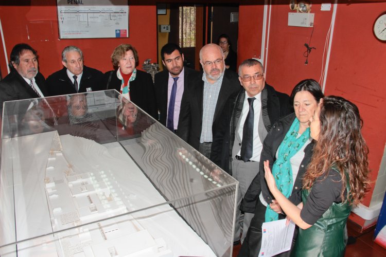 Servicio Médico Legal de La Serena presenta al CORE proyecto de ampliación que supera los $2 mil millones Servicio Médico Legal de La Serena presenta al CORE proyecto de ampliación que supera los $2 mil millones